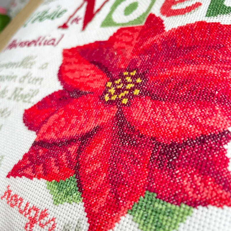 LiliPoints Poinsettia borduurpatroon kruissteek 156x156