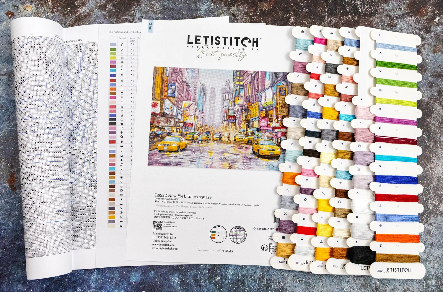 Leti Stitch L8222 New York Times Square borduurpakket 38x27