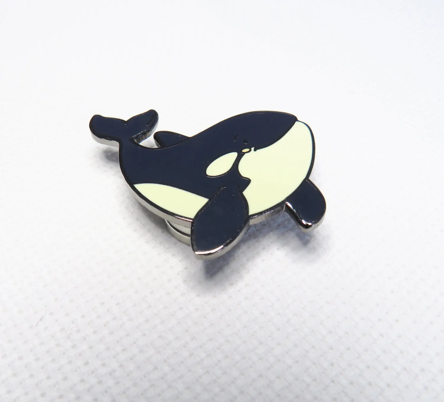 Leti Stitch 14382 Playful Whale naaldmagneet emaille 35 mm