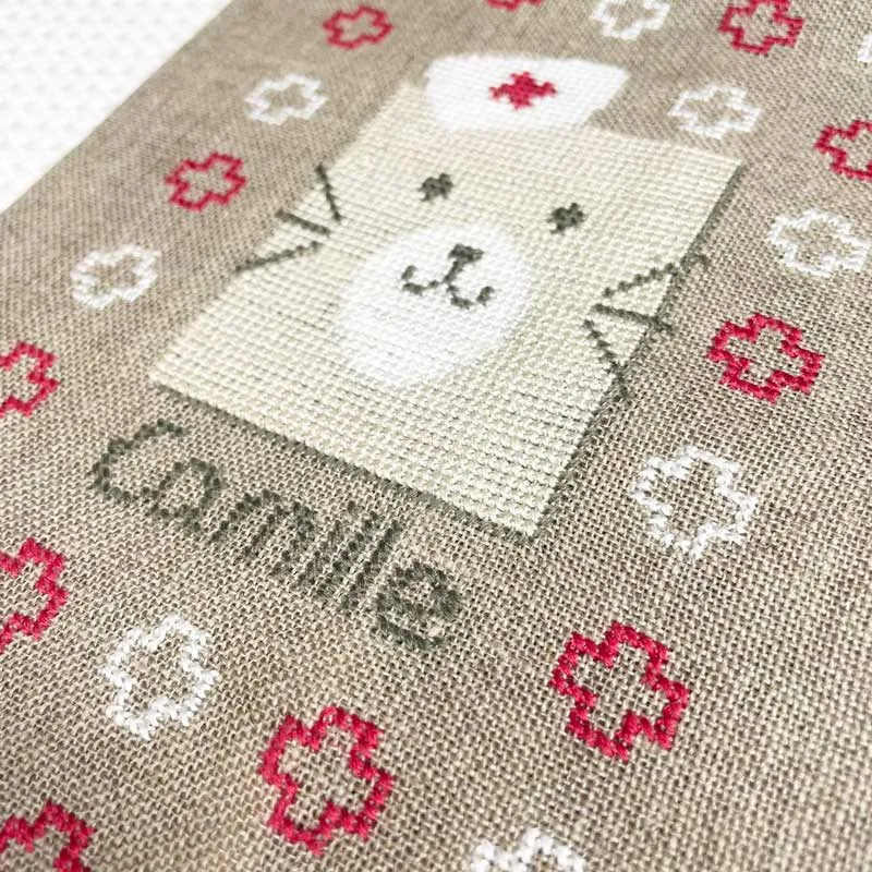 LiliPoints Teddybeer gezondheidsboekje borduurpakket beige