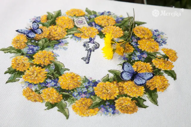 Merejka Dandelion Wreath borduurpakket 30x26 wit