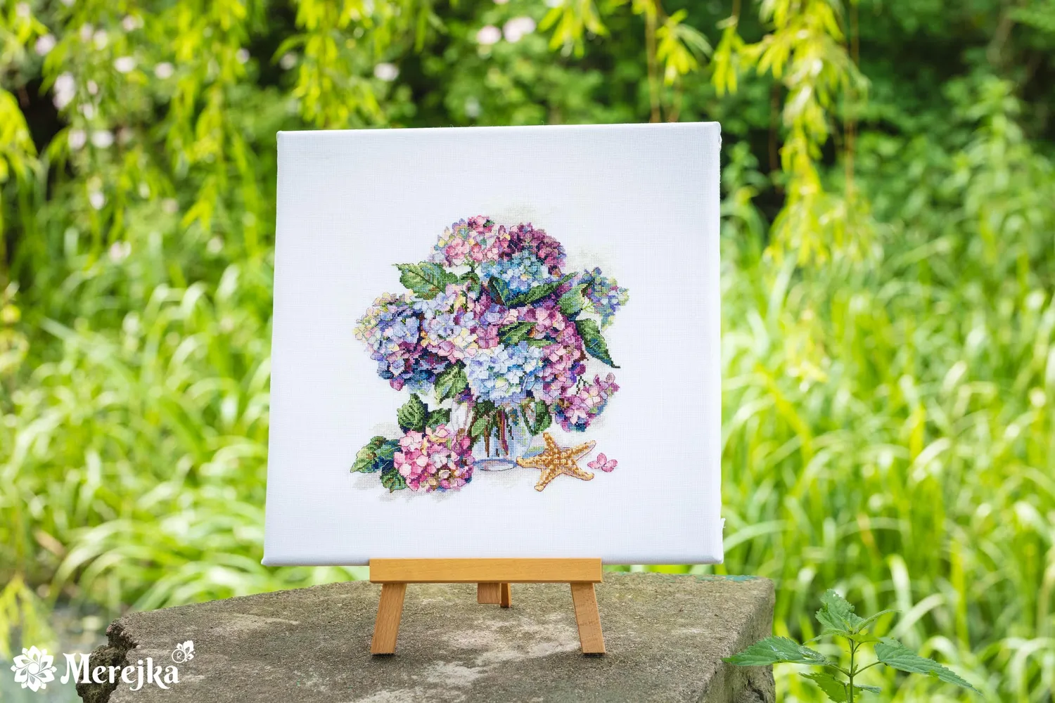 Merejka Hydrangea borduurpakket Aida 16 wit hortensia