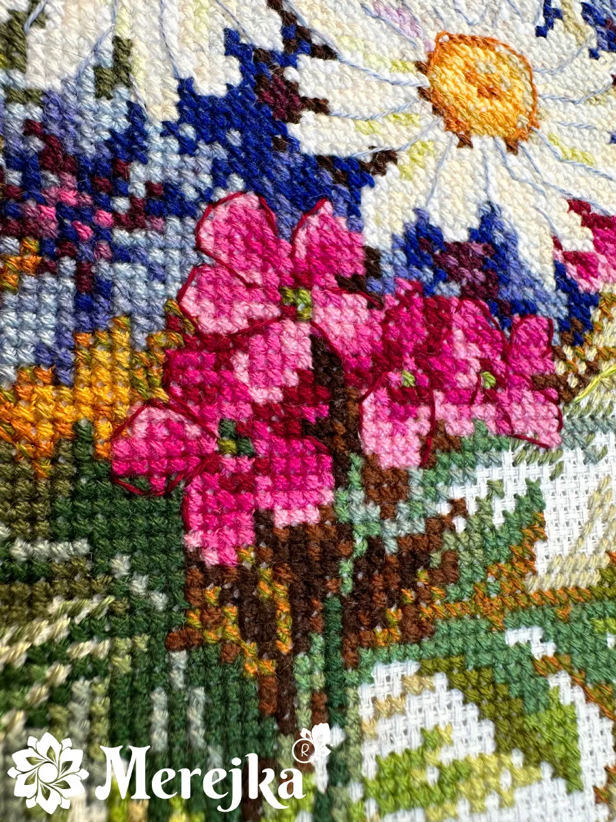 Merejka Meadow Blooms borduurpakket Aida 16 wit