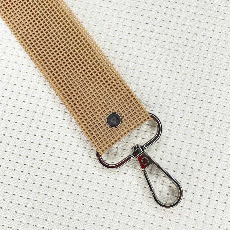 LiliPoints PCL05 sleutelhanger beige 21 cm polyester