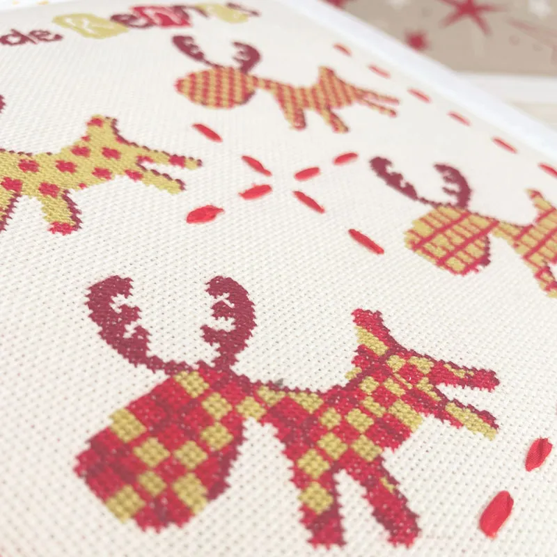 LiliPoints Reindeer Ahead borduurpatroon met zijden lint
