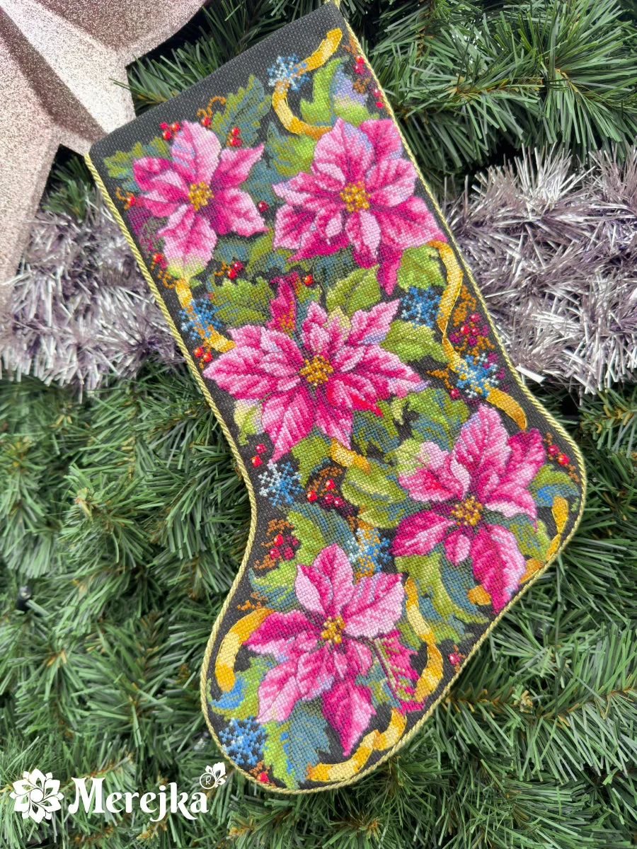 Merejka Pink Poinsettia kerstsok borduurpakket zwart