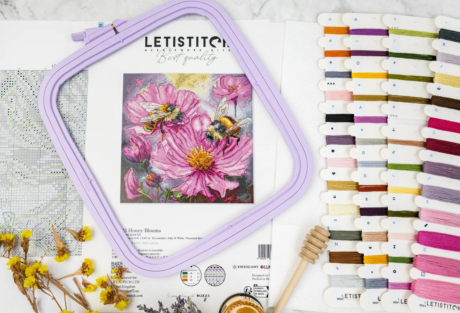 Leti Stitch L9933 Honey Blooms borduurpakket 23x23