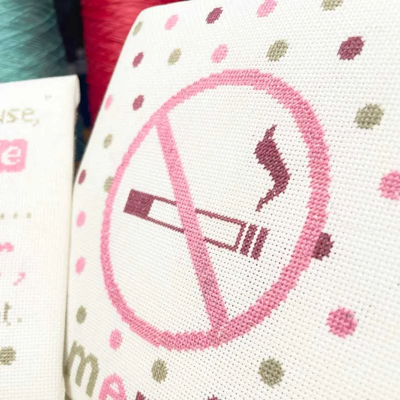 LiliPoints No Smoking deur bord borduurpatroon 2 motieven