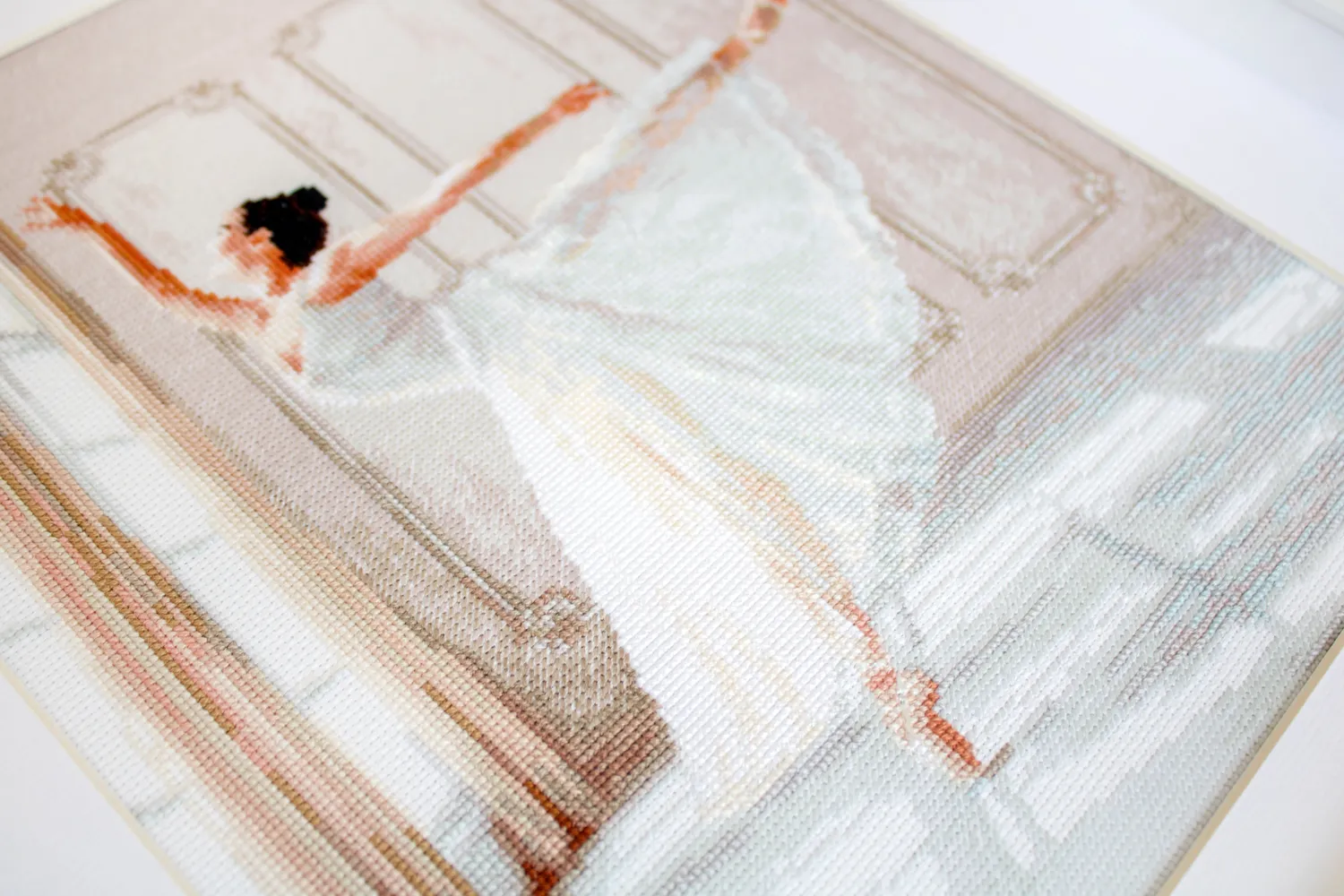 Leti Stitch 901 Ballerina kruissteekpakket 26,5x32 cm