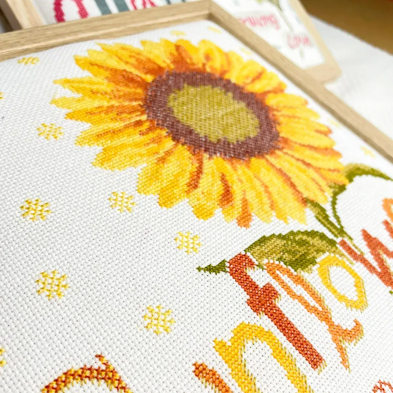 LiliPoints Sunflower borduurpatroon 151x151 geel
