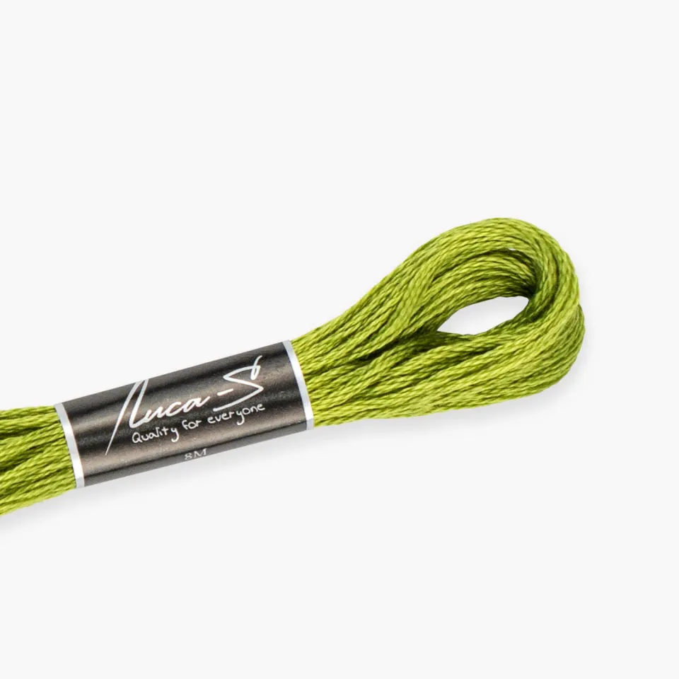 Luca-S splijtgaren 261 groen 8 meter DMC 471 borduurgaren
