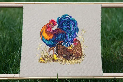 Merejka Rooster and Hen borduurpakket 21x21 cm bruin