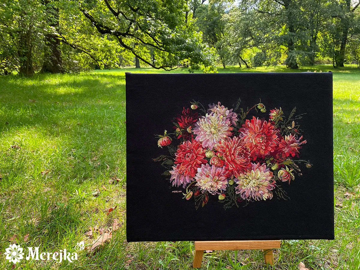 Merejka Dahlias borduurpakket bloemen 30x40