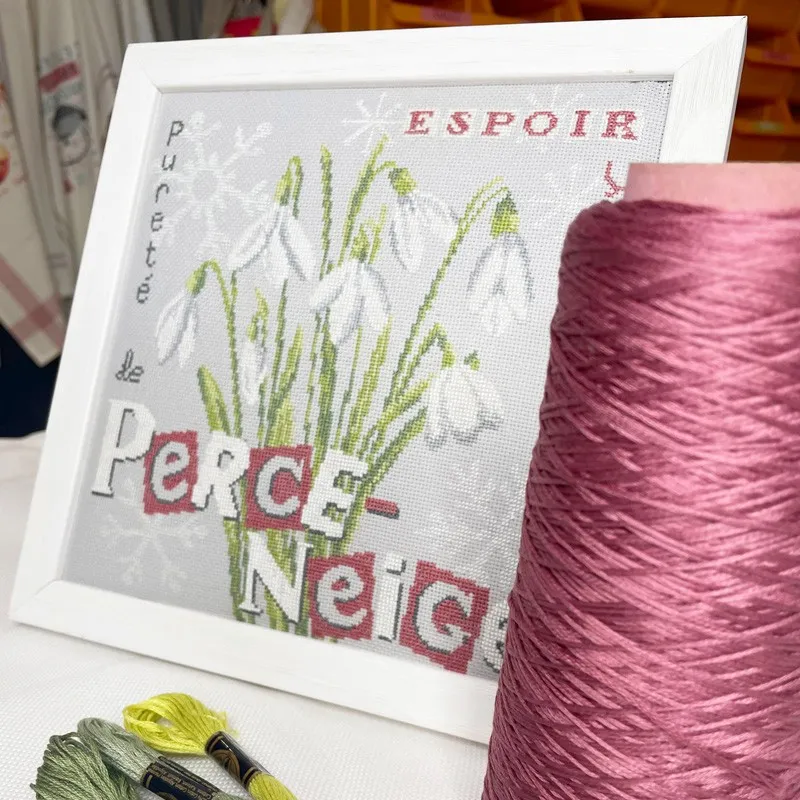 LiliPoints Le Perce-Neige borduurpatroon grijs