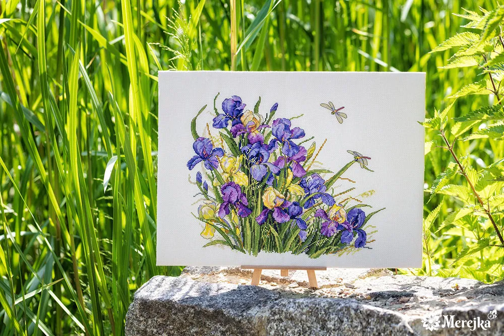 Merejka Irises borduurpakket Aida 16 ecru 32x27