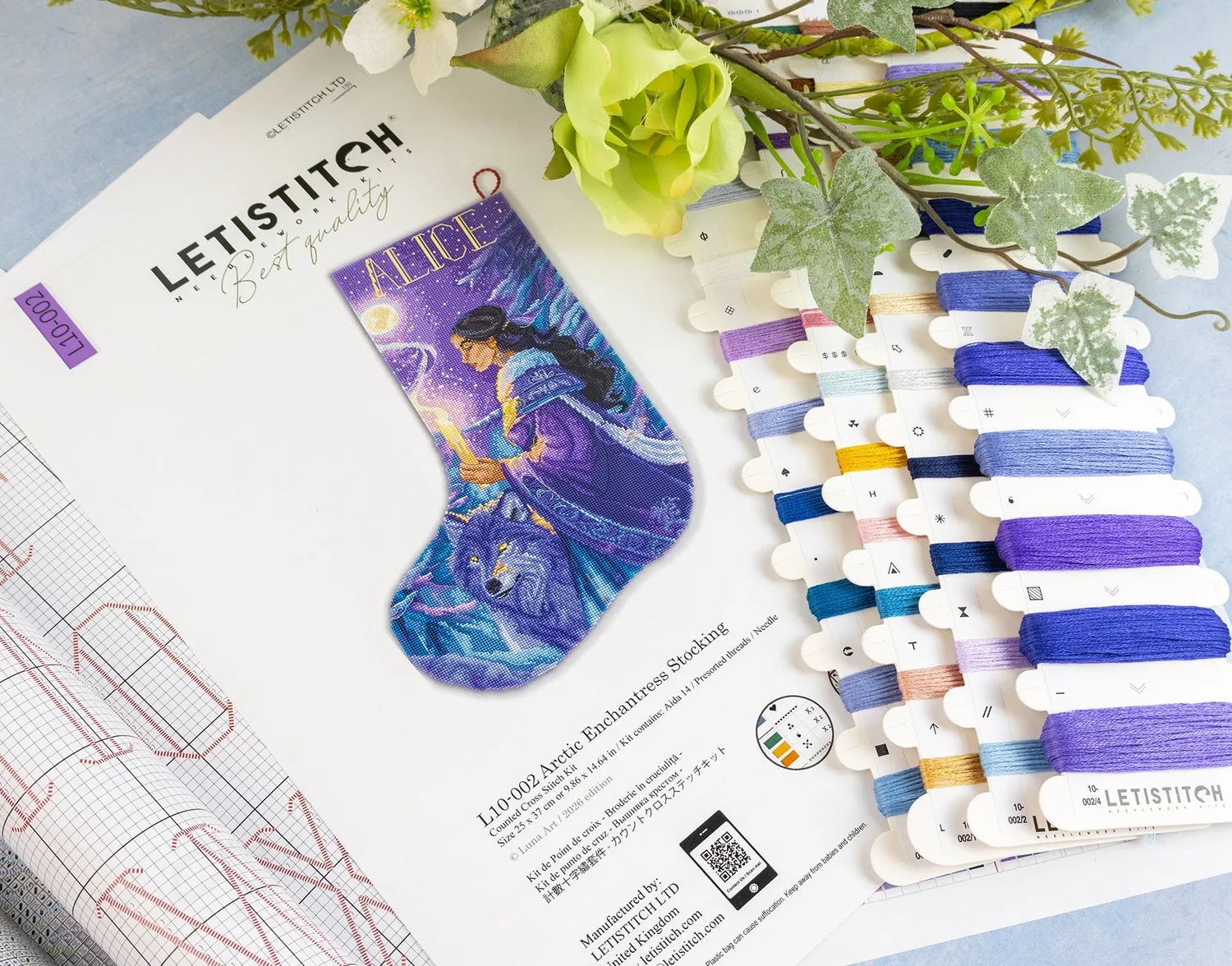 Leti Stitch L10-002 Arctic Enchantress kerstsok 25x37 cm