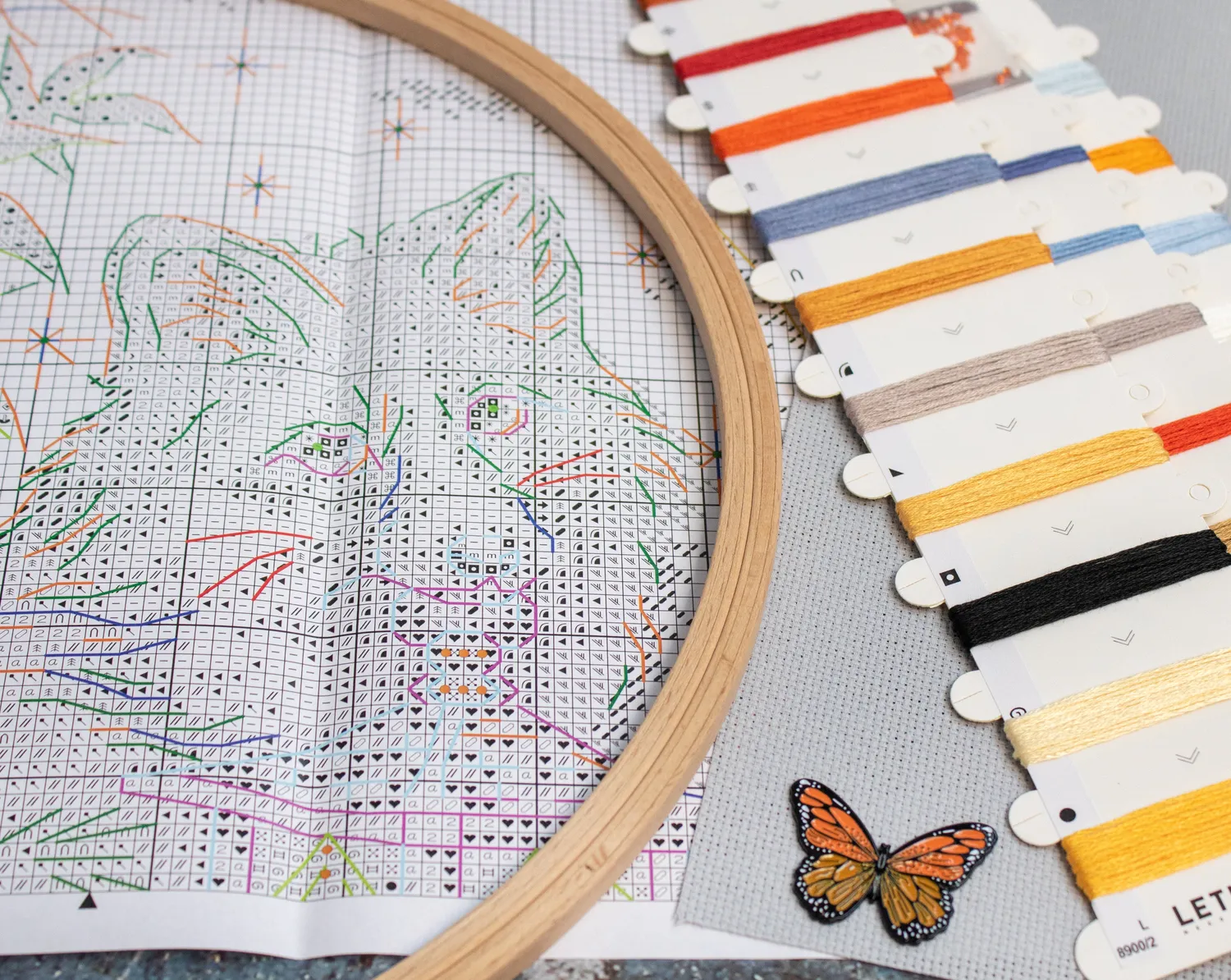 Leti Stitch L8900 Kitsune borduurpakket 15x23 cm met kralen