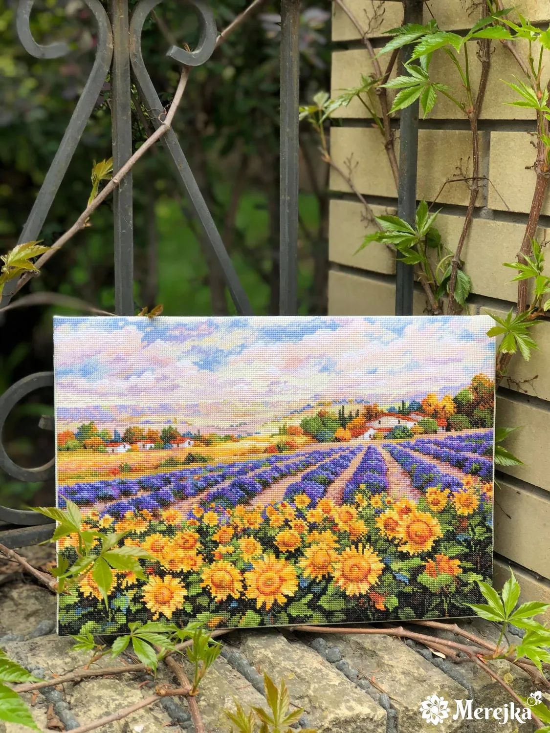Merejka Fields of Lavender borduurpakket ecru 40 kleuren