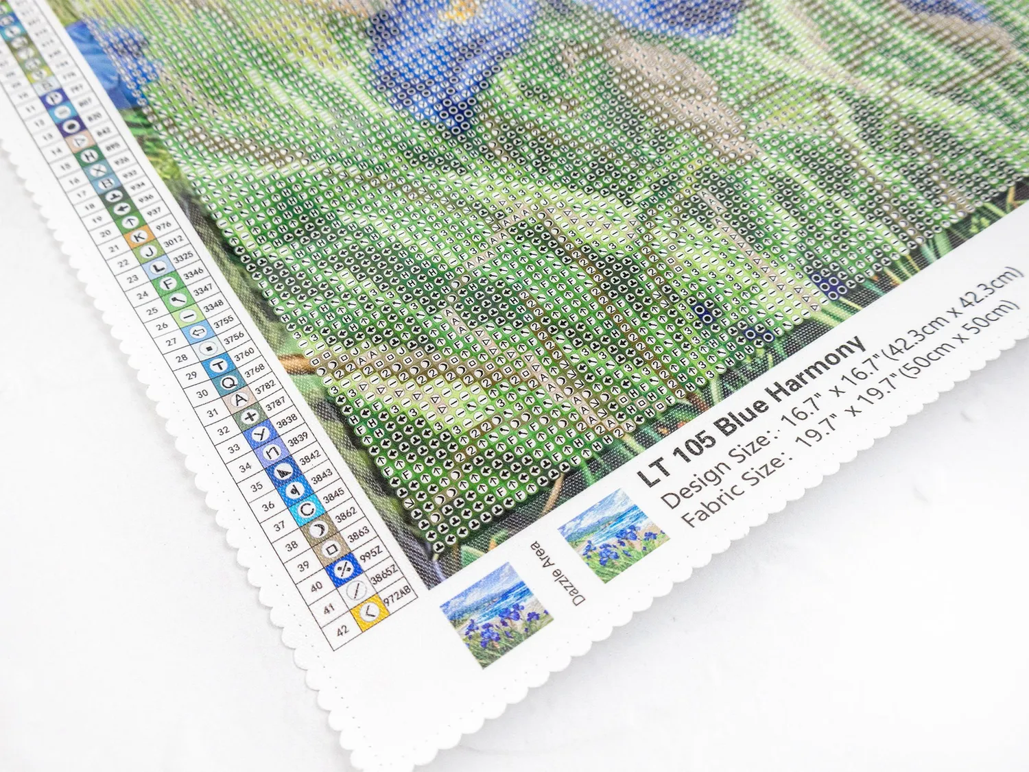 Leti Stitch Dazzle Dots LT 105 Blue Harmony diamond painting 42cm