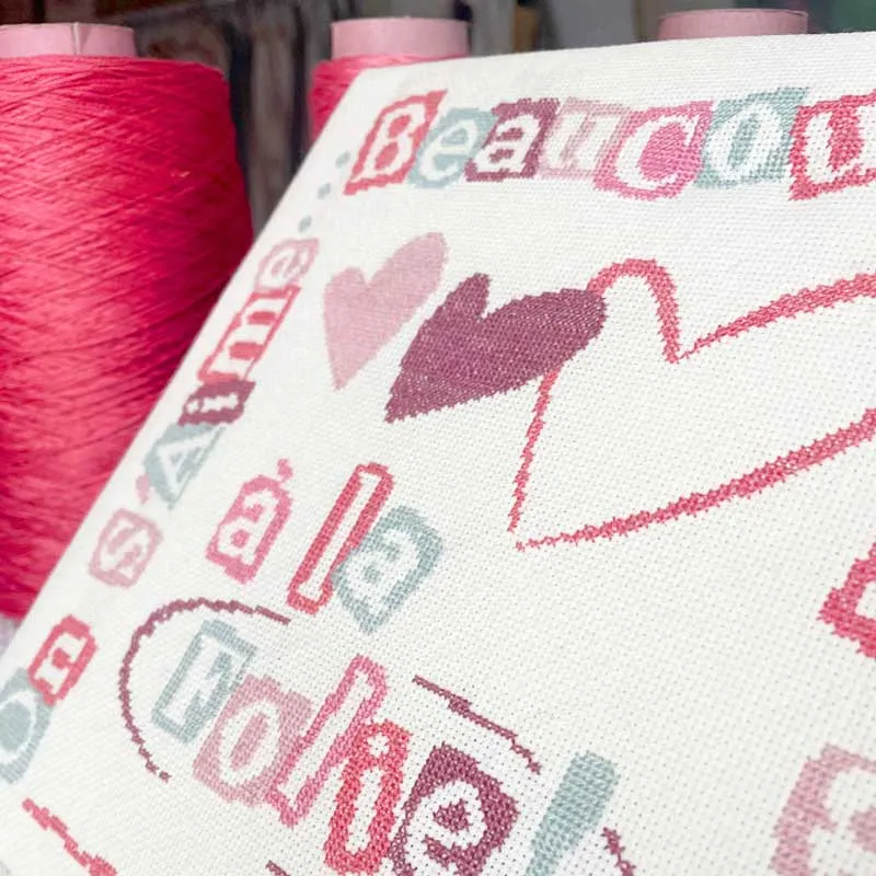 LiliPoints Valentine's Day kruissteekpatroon met alfabet