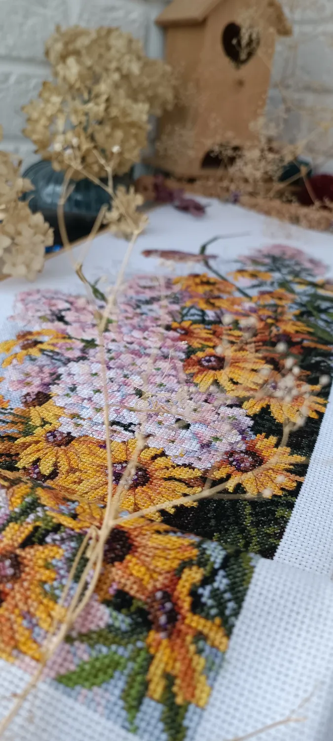 Merejka Black Eyed Susans borduurpakket Aida 16 wit