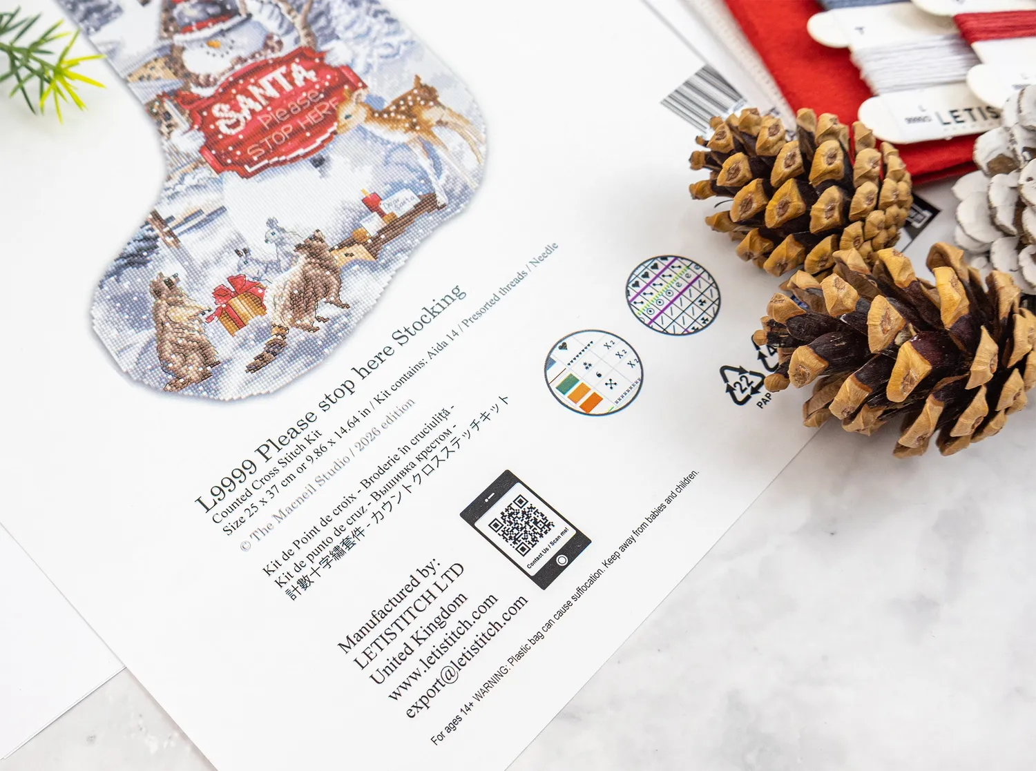 Leti Stitch L9999 Please Stop Here kerstsok borduurpakket