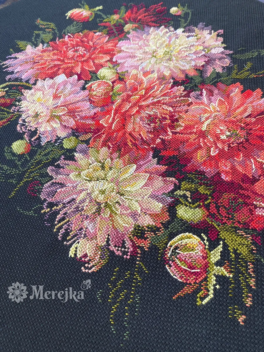 Merejka Dahlias borduurpakket bloemen 30x40