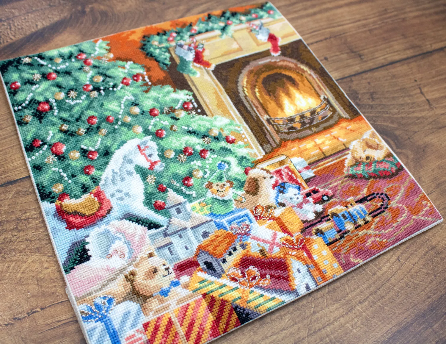 Leti Stitch L8009 Cozy Christmas borduurpakket 27x27 cm kerst