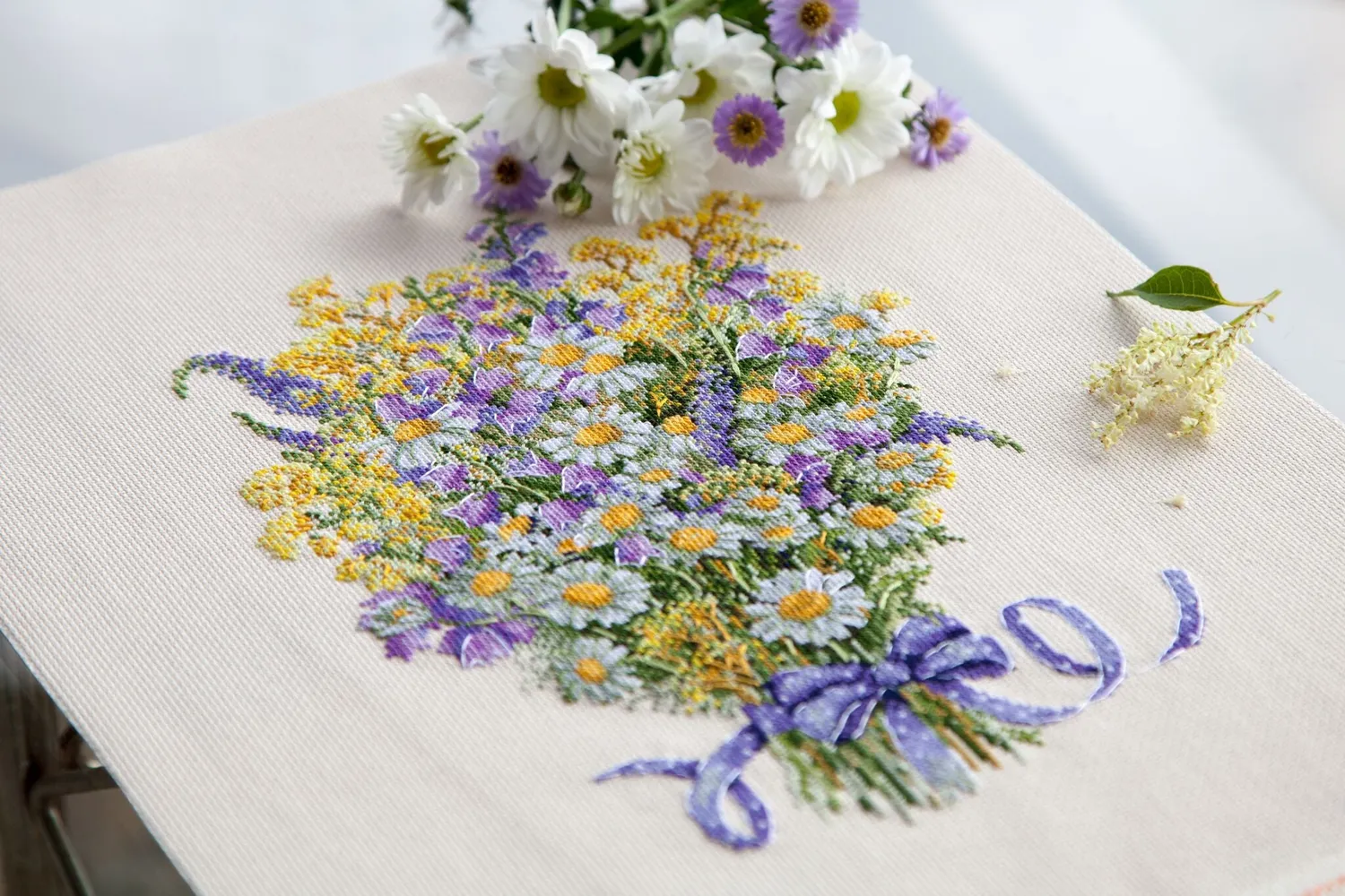 Merejka Summer Flowers borduurpakket 27x20
