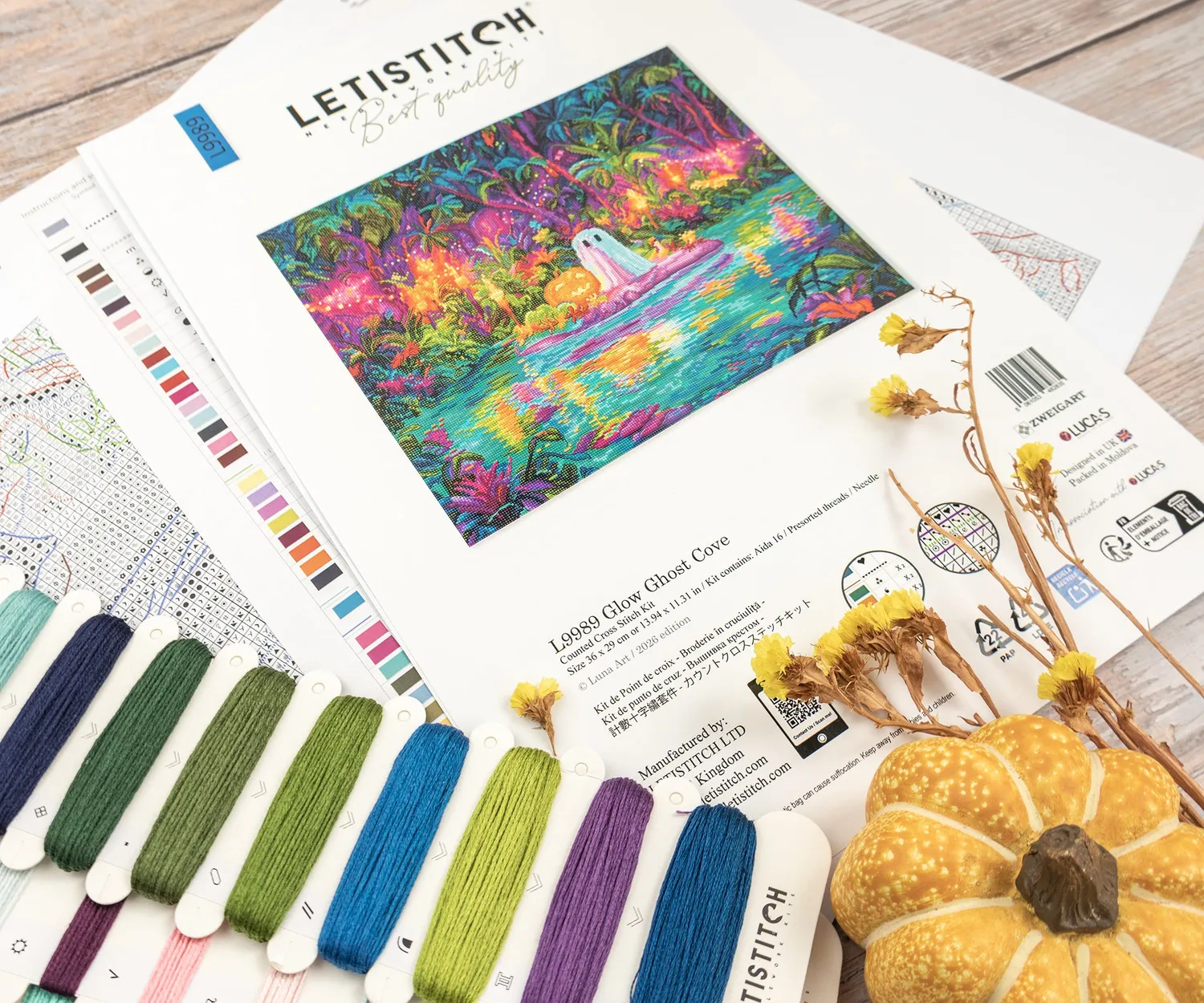 Leti Stitch L9989 Glow Ghost Cove borduurpakket Col. 60 36x29