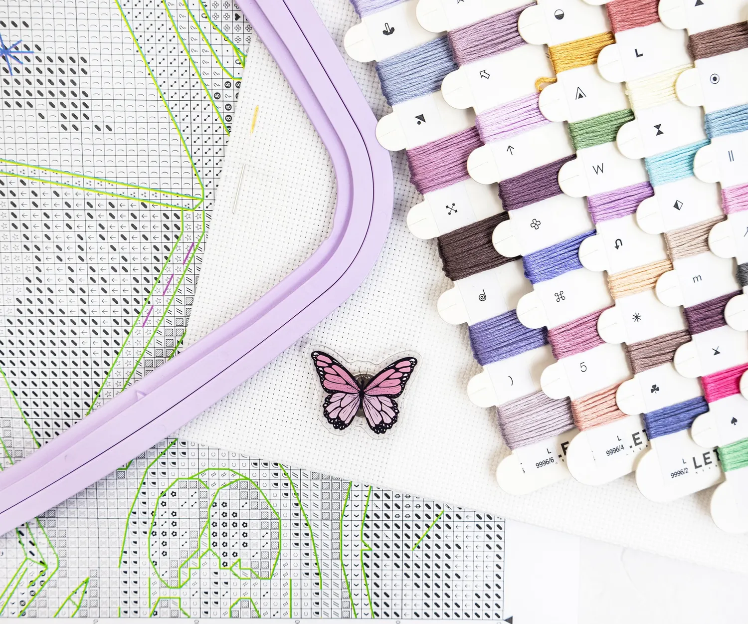Leti Stitch L9996 Midnight Magic Notes borduurpakket 24x35 cm