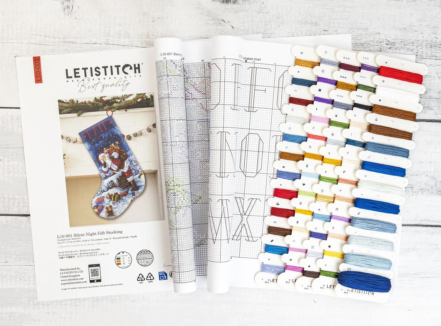 Leti Stitch L10-001 Silent Night kerstsok borduurpakket
