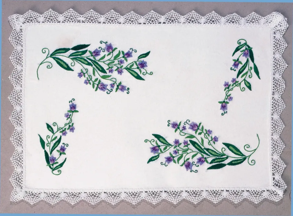 SEG Margot Broderie Clochettes borduurkleedje bloemen
