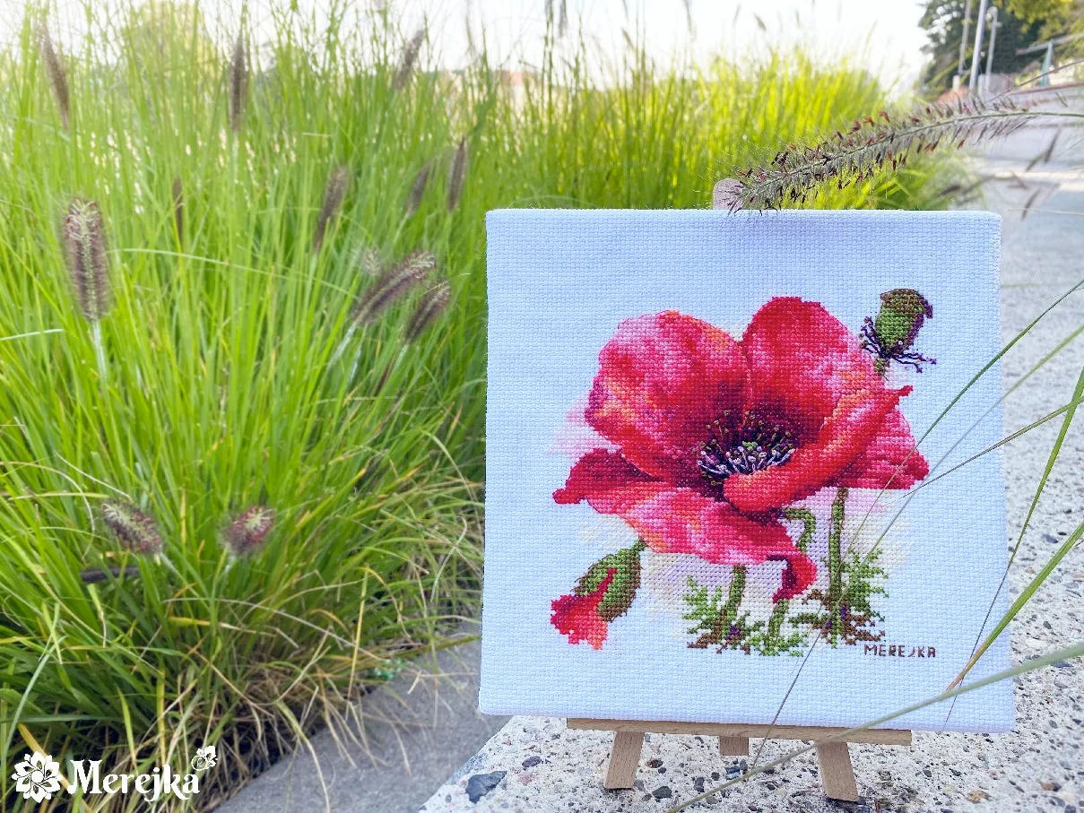 Merejka Red Poppy borduurpakket 15x15 Aida 16