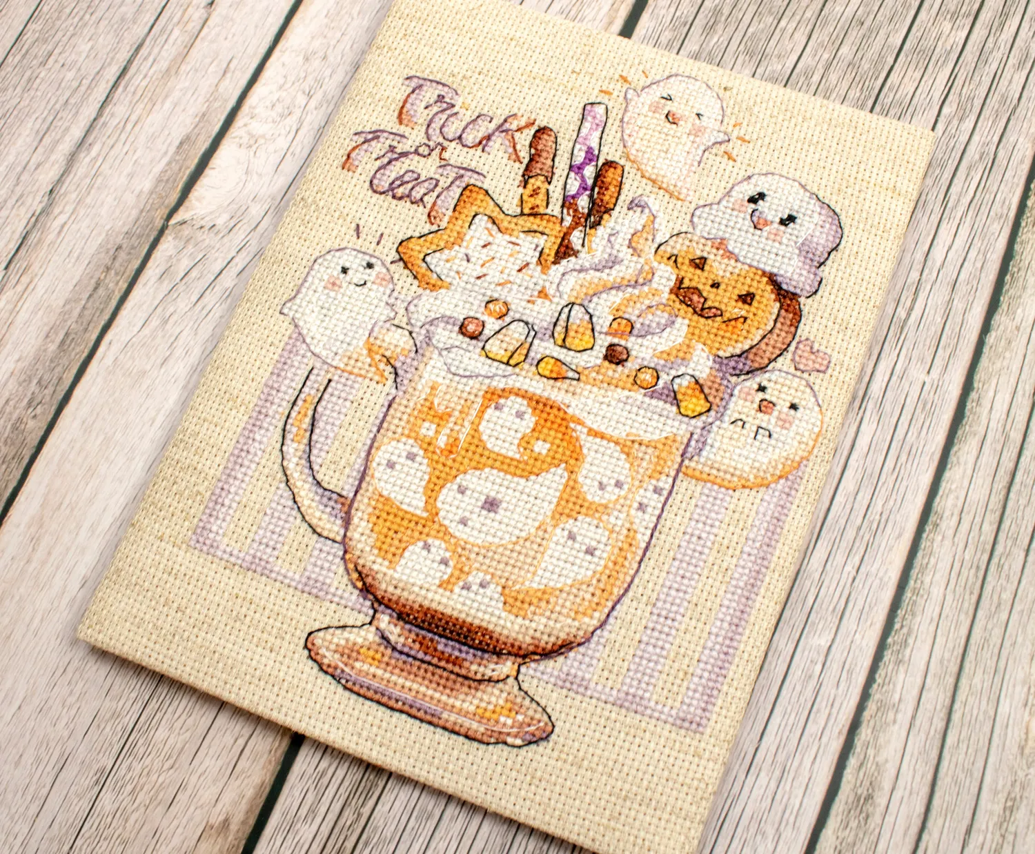 Leti Stitch L8810 Trick or Treat borduurpakket 13x17 cm