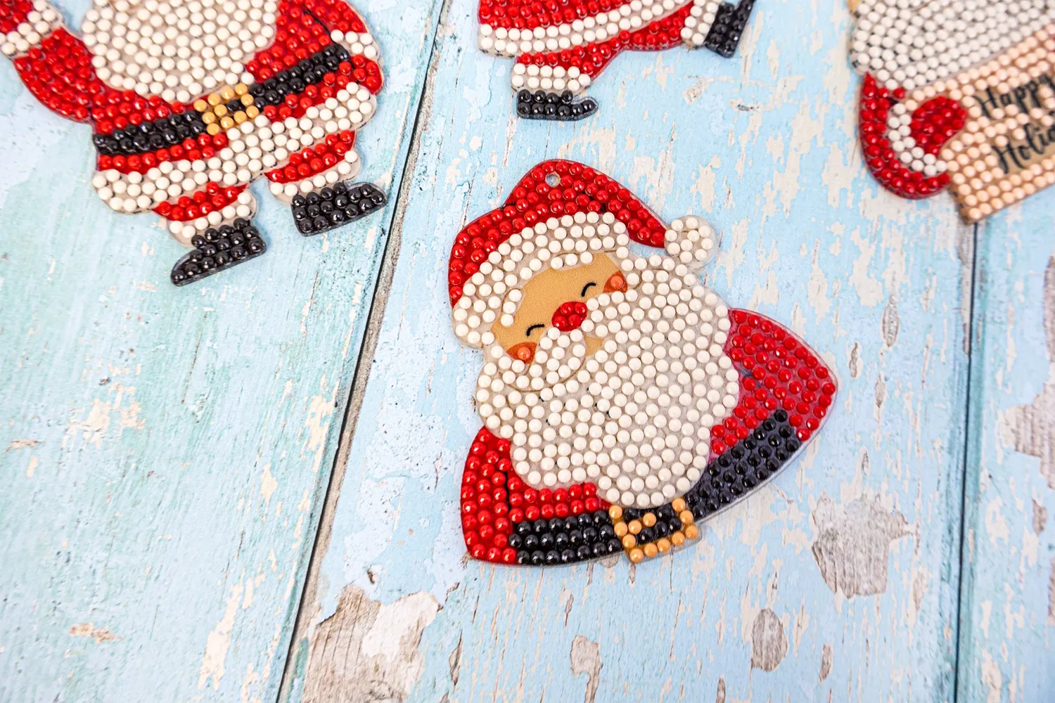 Dazzle Dots 481-388 Santa Cheer diamond painting 6 hangers