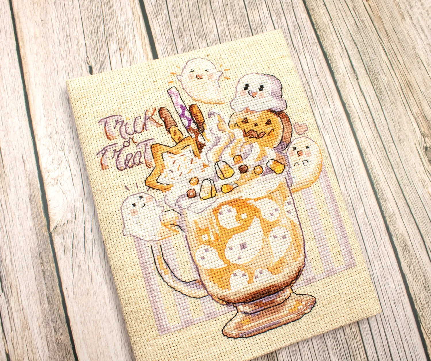 Leti Stitch L8810 Trick or Treat borduurpakket 13x17 cm