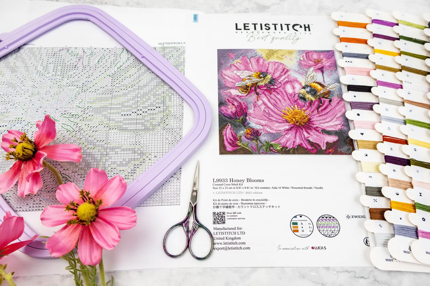 Leti Stitch L9933 Honey Blooms borduurpakket 23x23