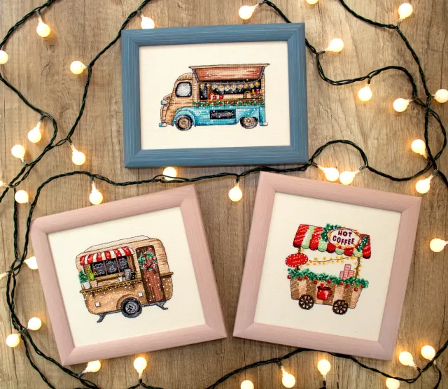 Leti Stitch L8001 Happy Holidays kruissteekpakket kerst