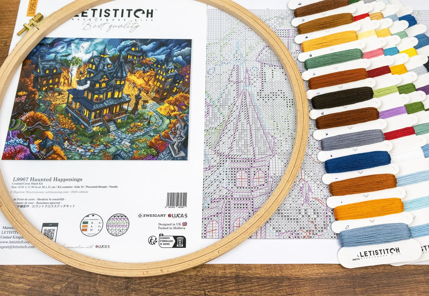 Leti Stitch L9967 Haunted Happenings borduurpakket 38x31 cm 57 kl