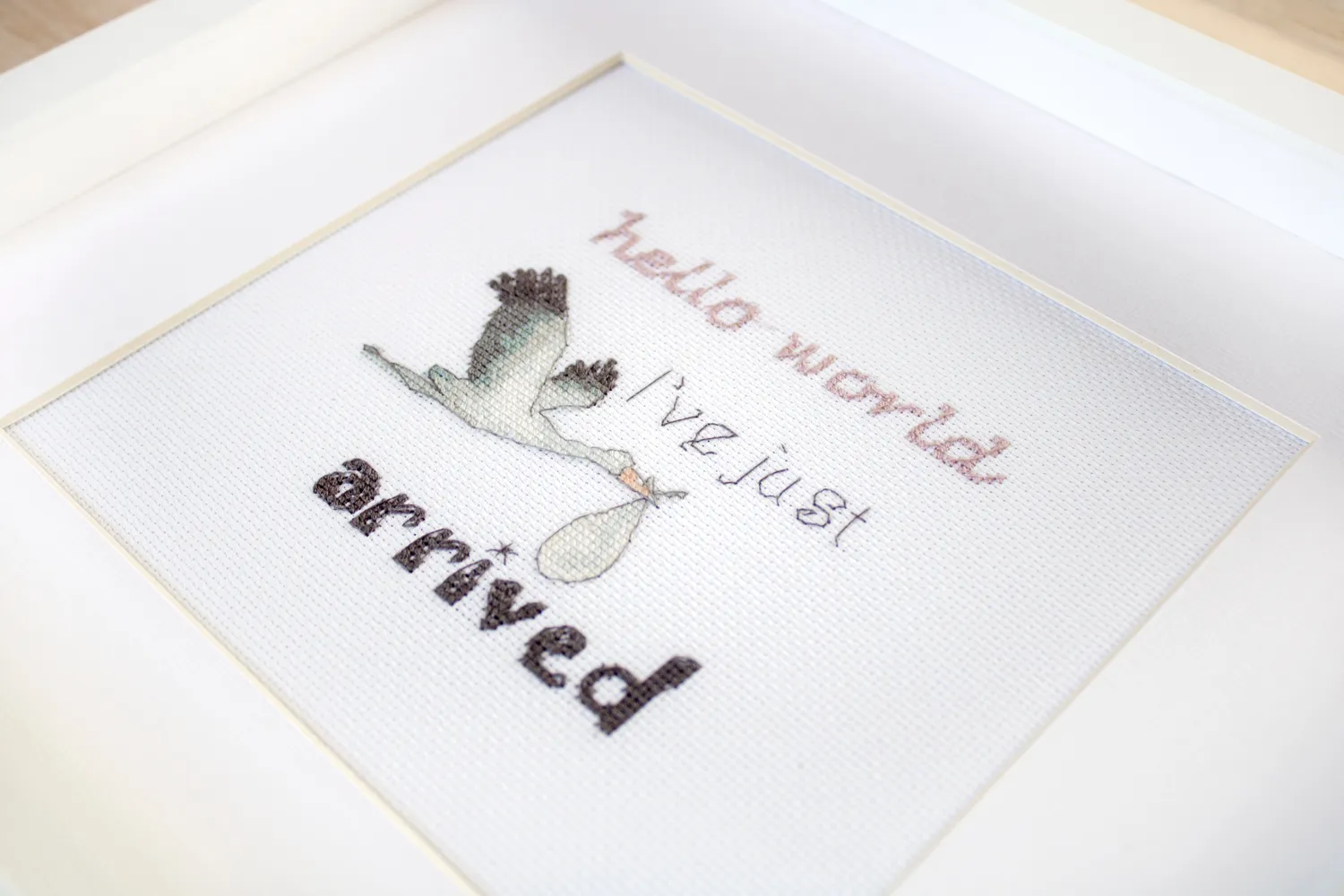Leti Stitch LETI 931 A Gift for a Newborn borduurpakket baby