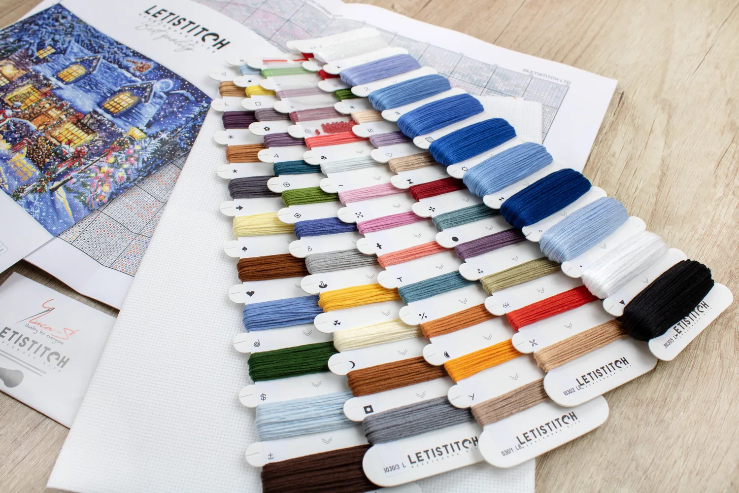 Leti Stitch L8030 Cottage Glow borduurpakket 48x30 cm