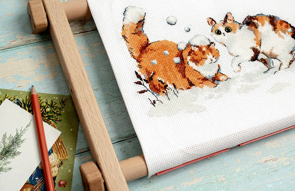 Leti Stitch L8813 Winter Kitties borduurpakket 21x13 cm kerst