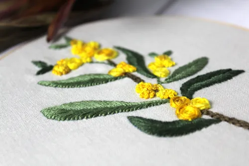Helen Stubbings Botanical Wattle borduurkit linnen