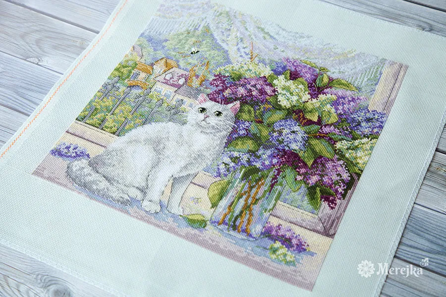 Merejka Spring Mood borduurpakket 28x28,5 ijsblauw