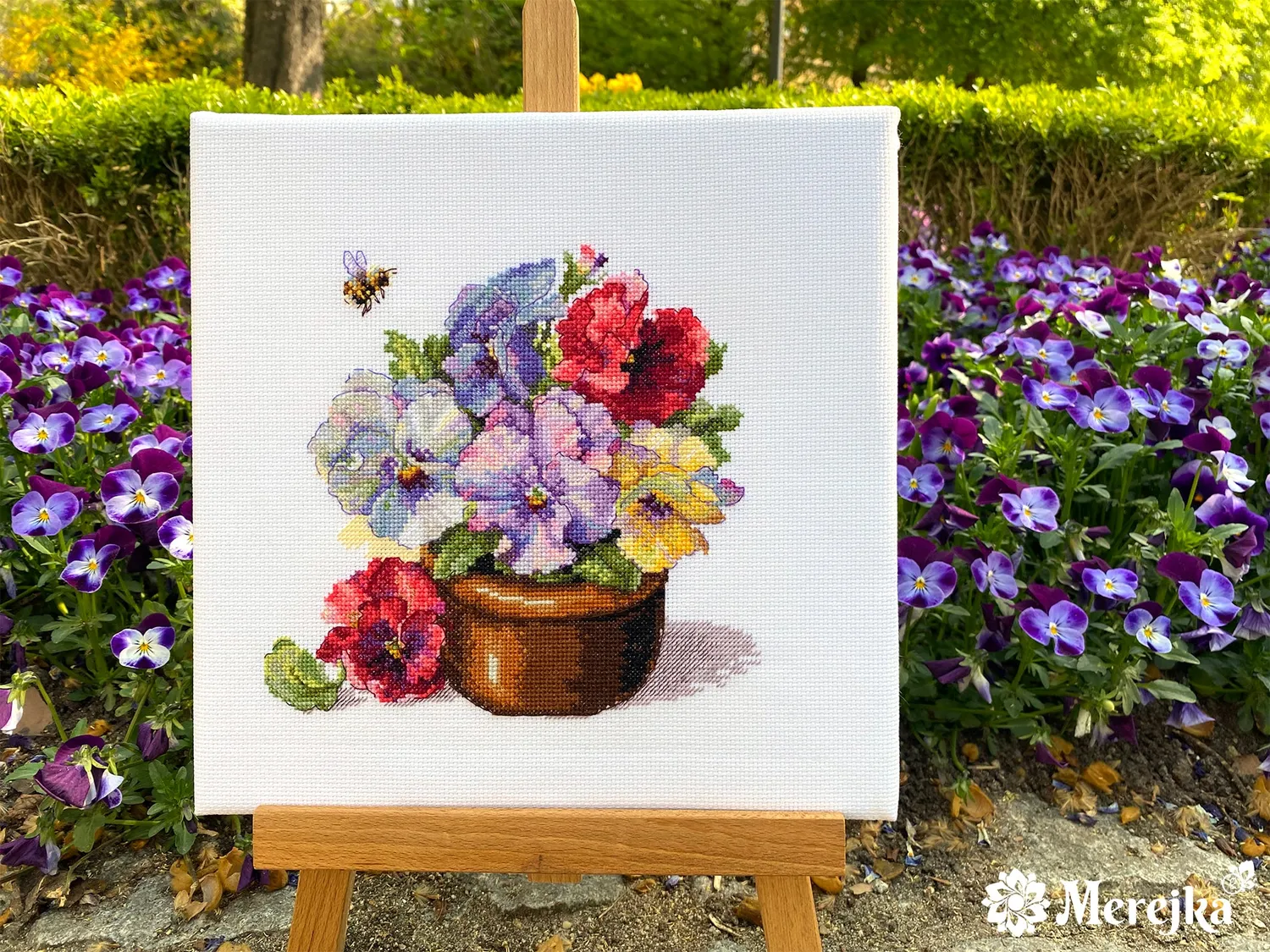 Merejka Spring Pansies borduurpakket viooltjes 18x17