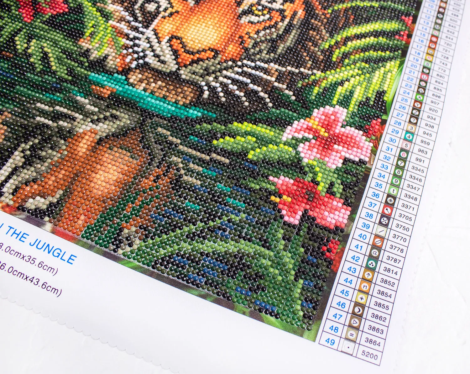 Dazzle Dots LT04 Tiger in the Jungle diamond painting 28x35,6 cm tijger