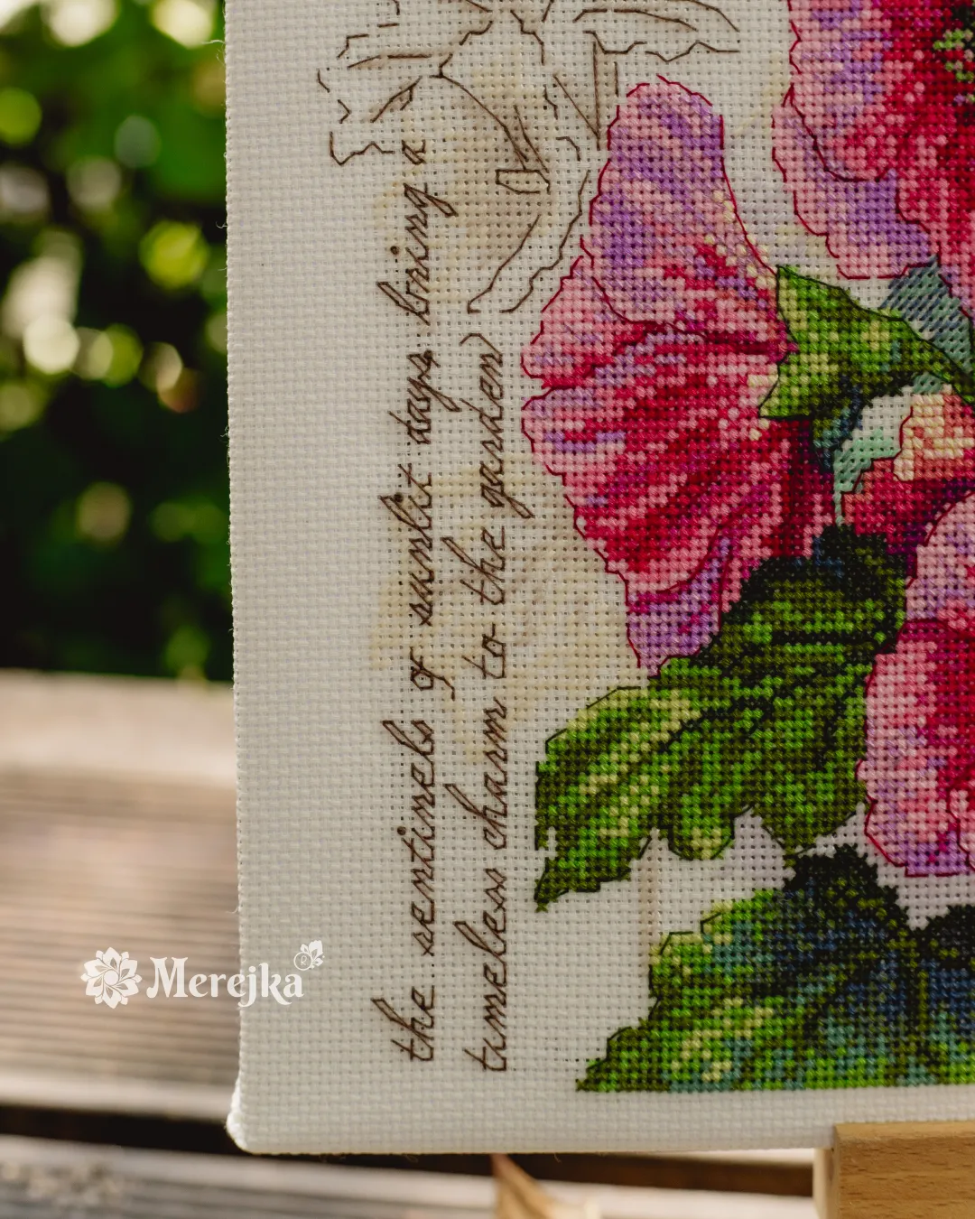 Merejka Hollyhock Cottage borduurpakket huis 30x35