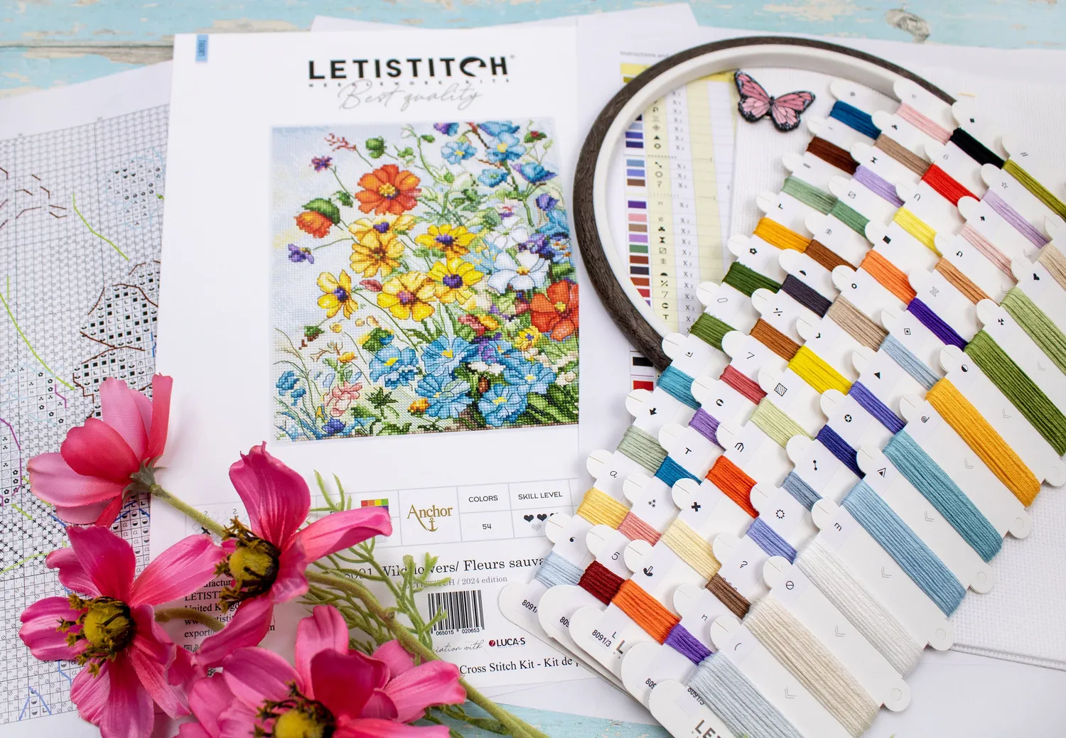 Leti Stitch L8091 Wildflowers borduurpakket 21x18cm