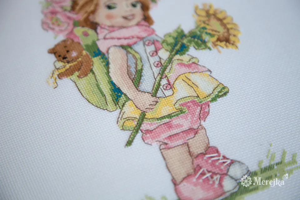 Merejka Summer Girl borduurpakket wit 23x14 cm 28 kleuren